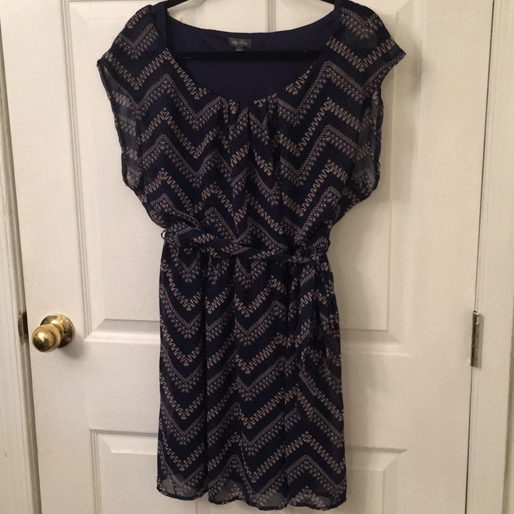 Geometric Short Sleeve Belted Dress